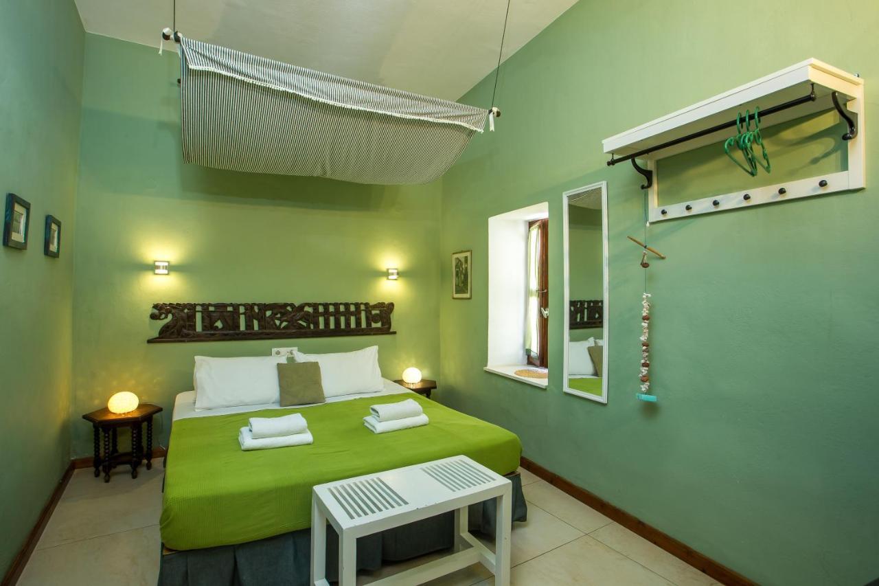 Al 583 Di Lindos Hotell Eksteriør bilde